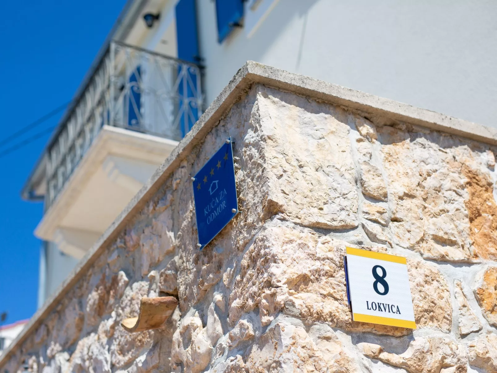 Steinvilla Margaret mit Pool und besonderem Flair