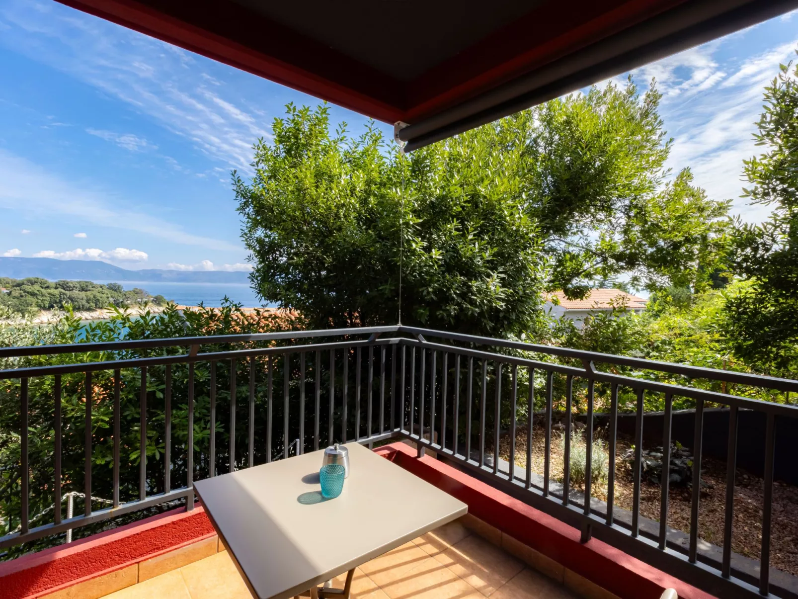 Red House Apartments Sveta Marina