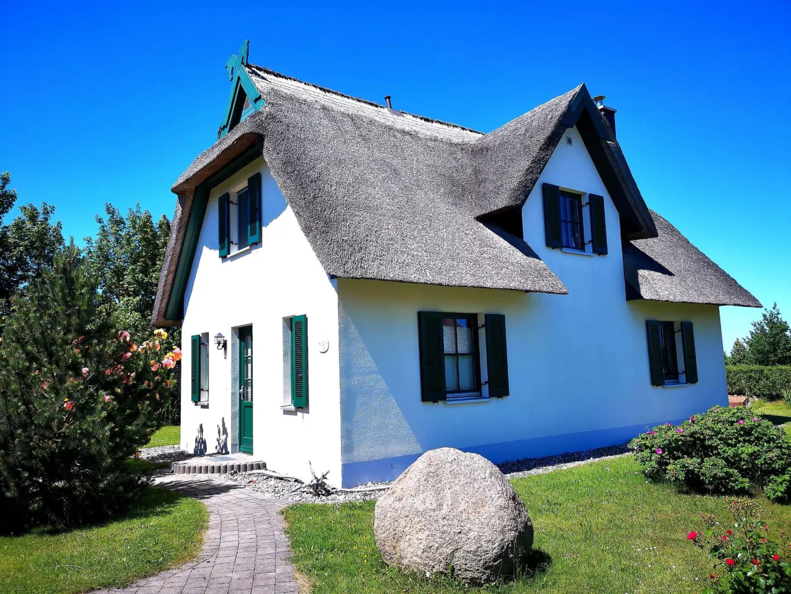 Reethaus Vera am Meer mit Sauna und Kamin-Buiten