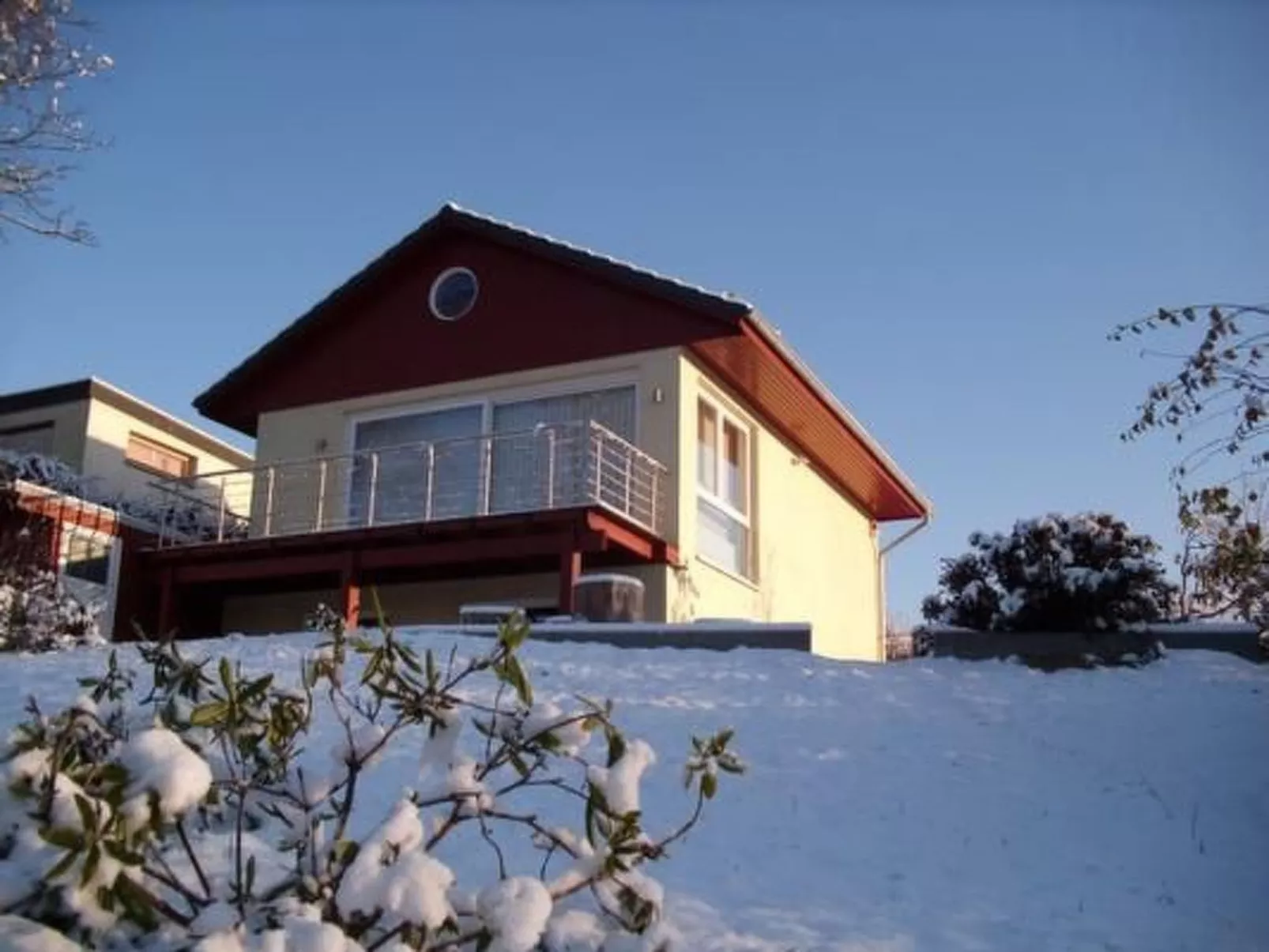 In Klingberg mit Seeblick-Buiten