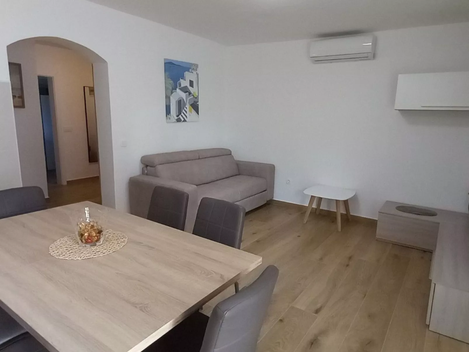 Villa Bianca - Ferienhaus mit privatem Pool-Binnen