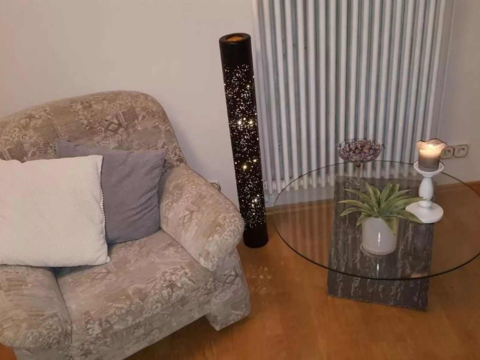 Private Ferienwohnung in Nordenham mit großem Garten-Binnen