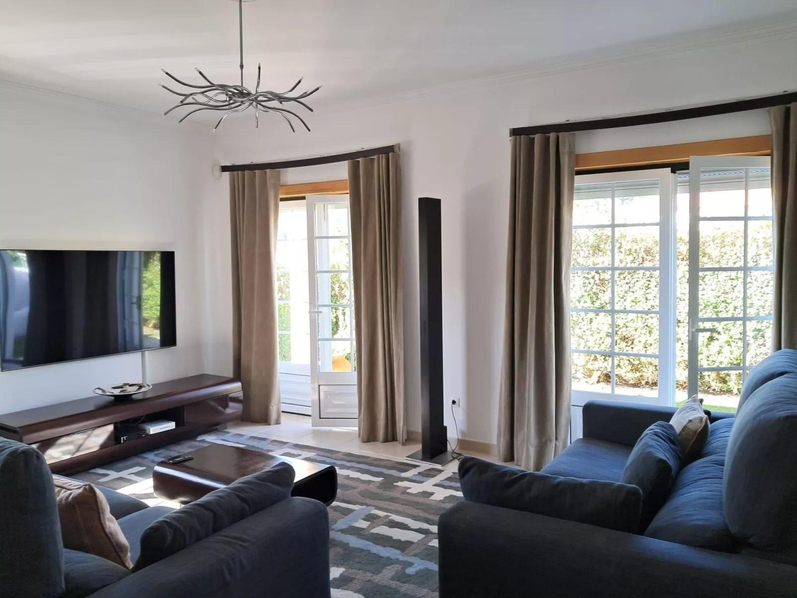 Unknown Accommodation-Binnen