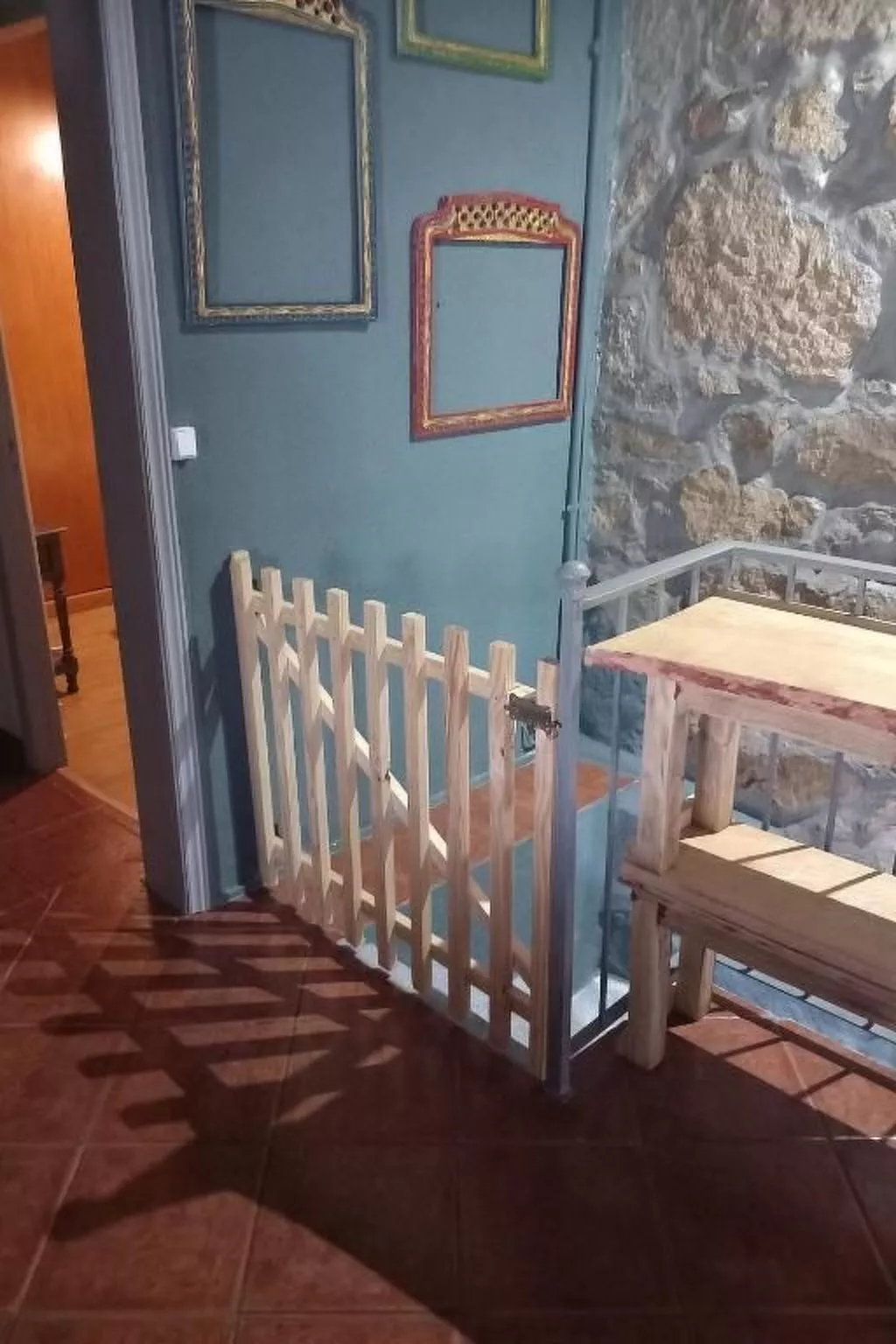 Weißes Haus in Douro Weinberge-Binnen