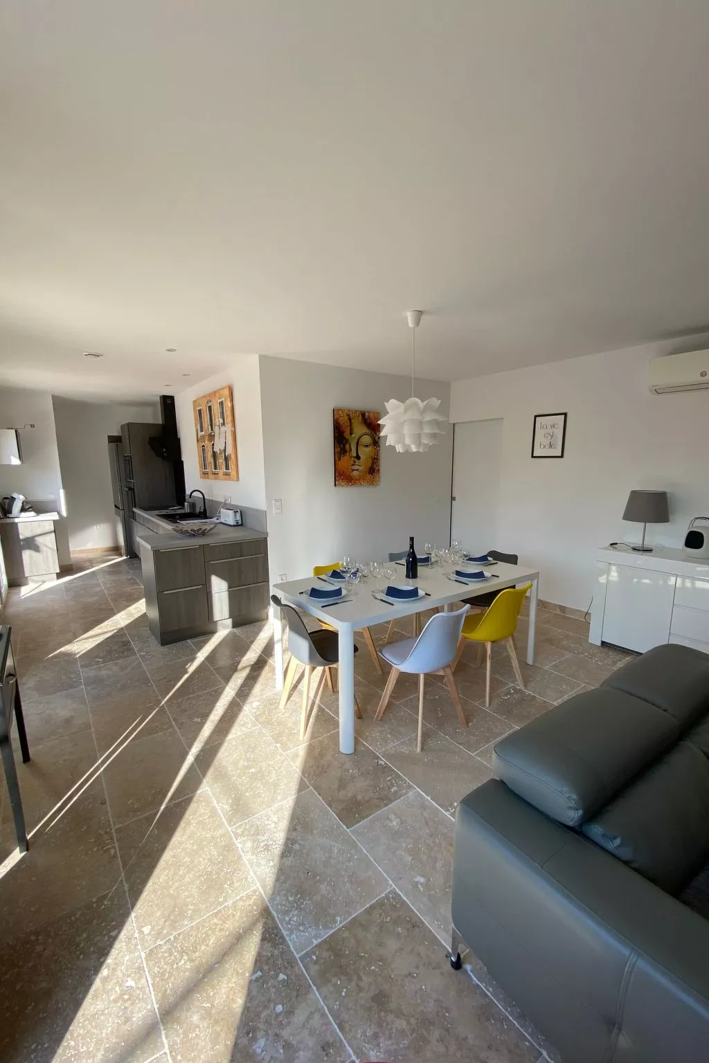 Villa Chemin du Lirac in Tavel-Binnen