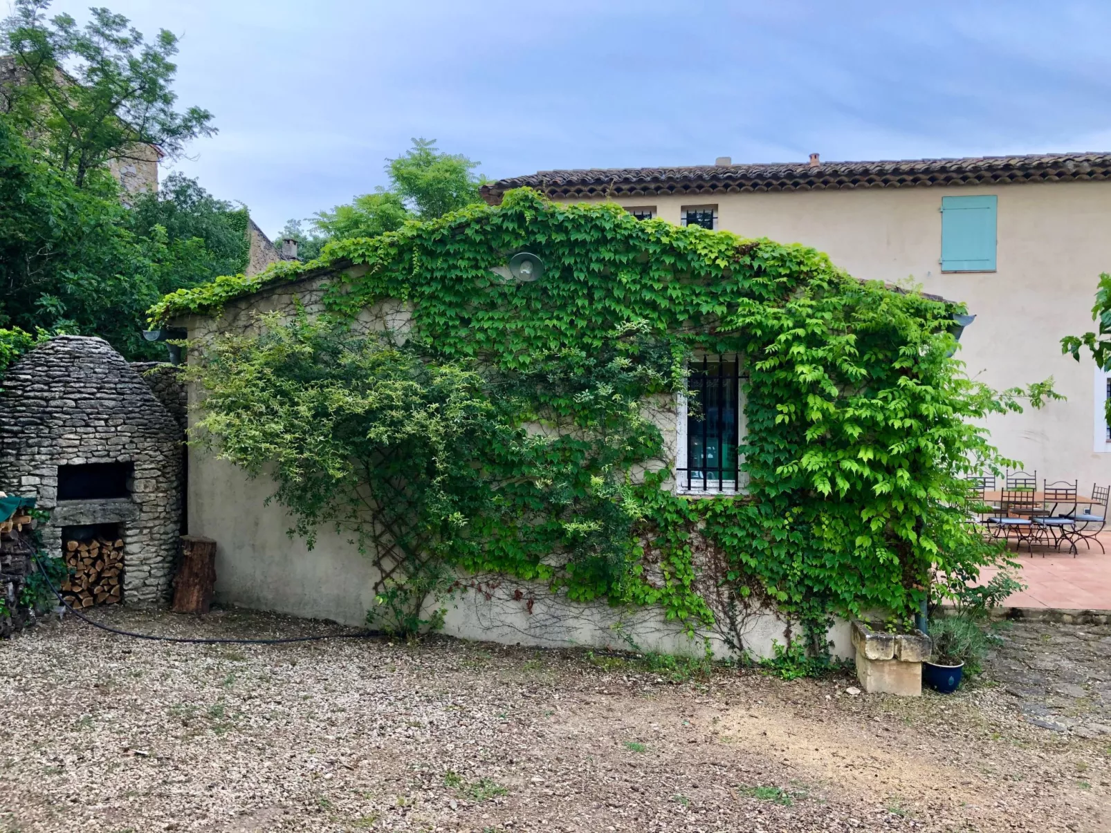 "Eutherpes Haus"-Buiten