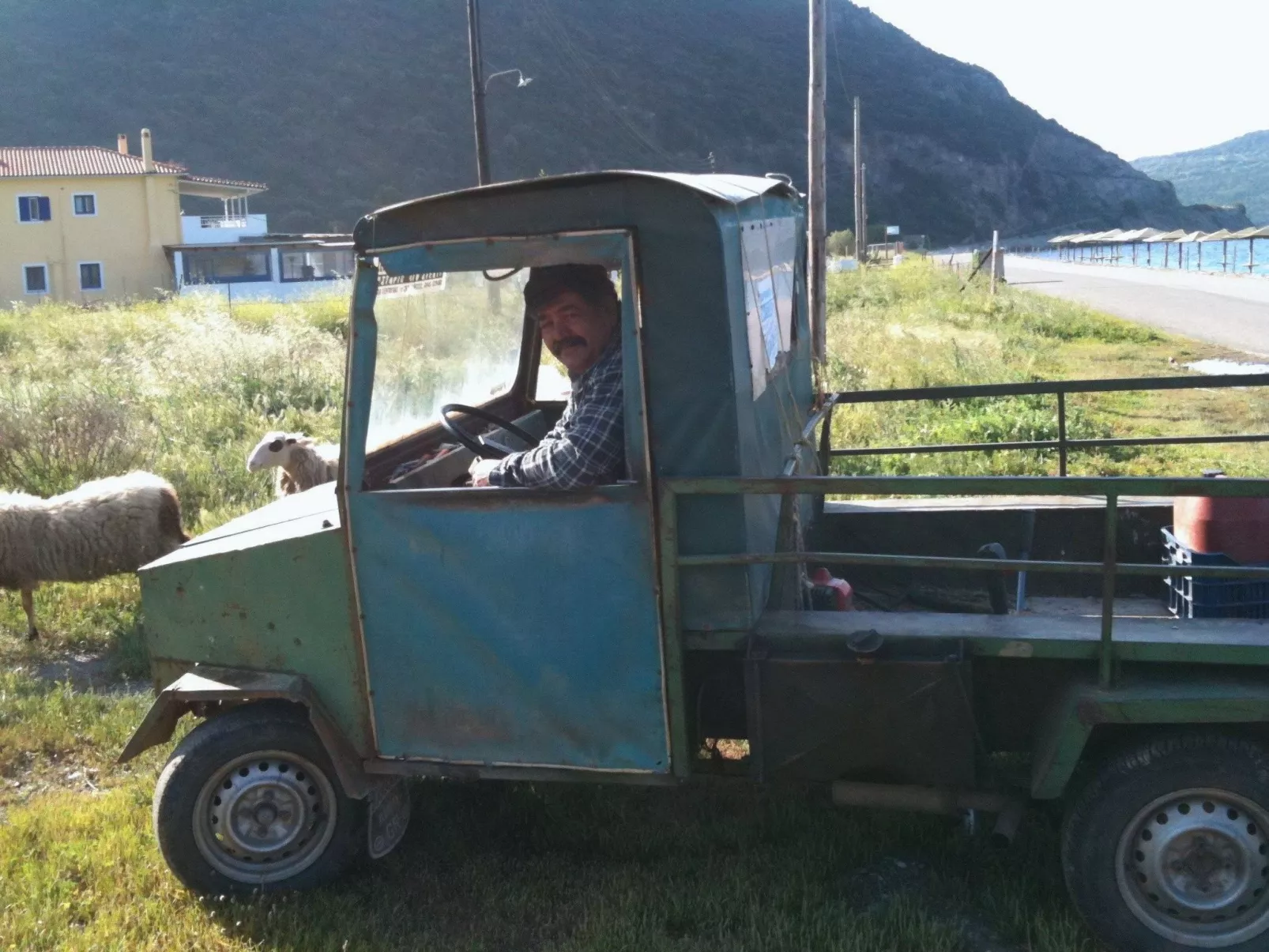 In Paralia Sergoulas mit Kleinem Balkon-Buiten