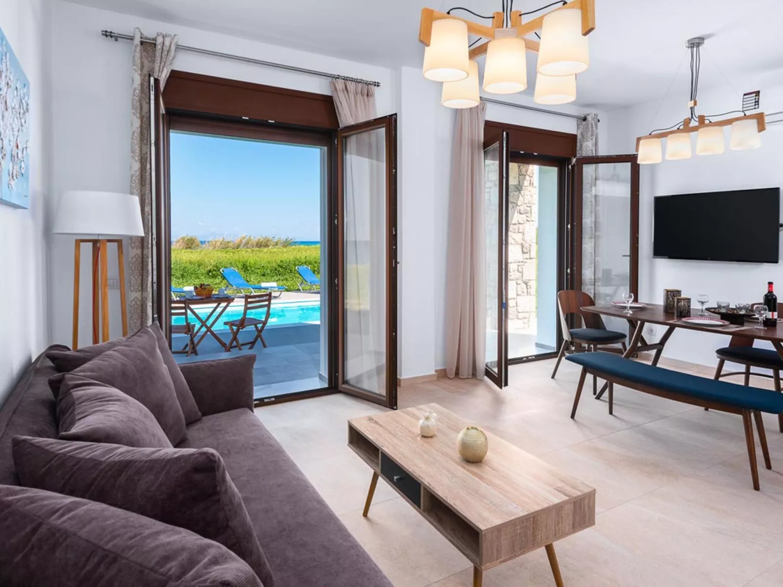 Wunderschöne Steinvilla Attalos-Binnen