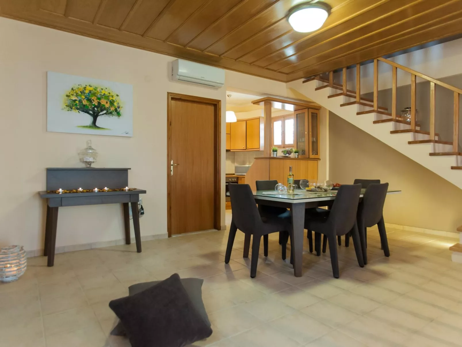 Schönes Haus in Panormos mit kleinem Garten-Image-tags.info