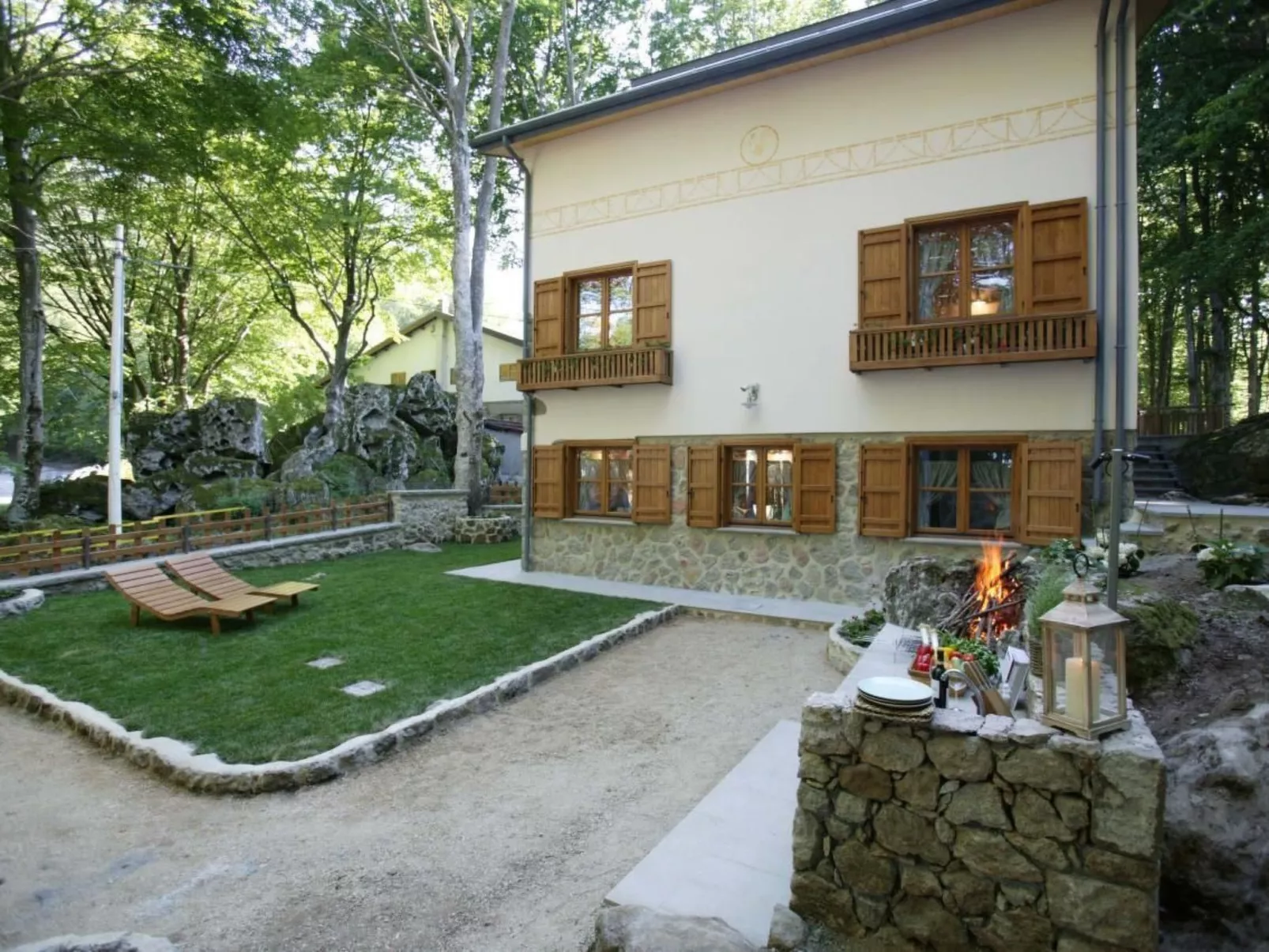 Berg "Chalet Galli" mit SPA-Buiten