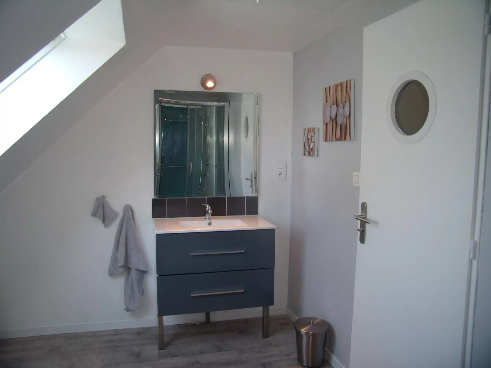 Domäne "Gîte de Languivoa" (Unterkunft in Languivoa)-Binnen