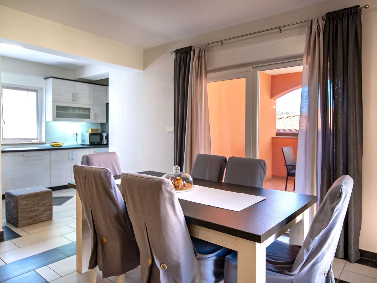 Appartement mit Blick auf das Wasser-Binnen