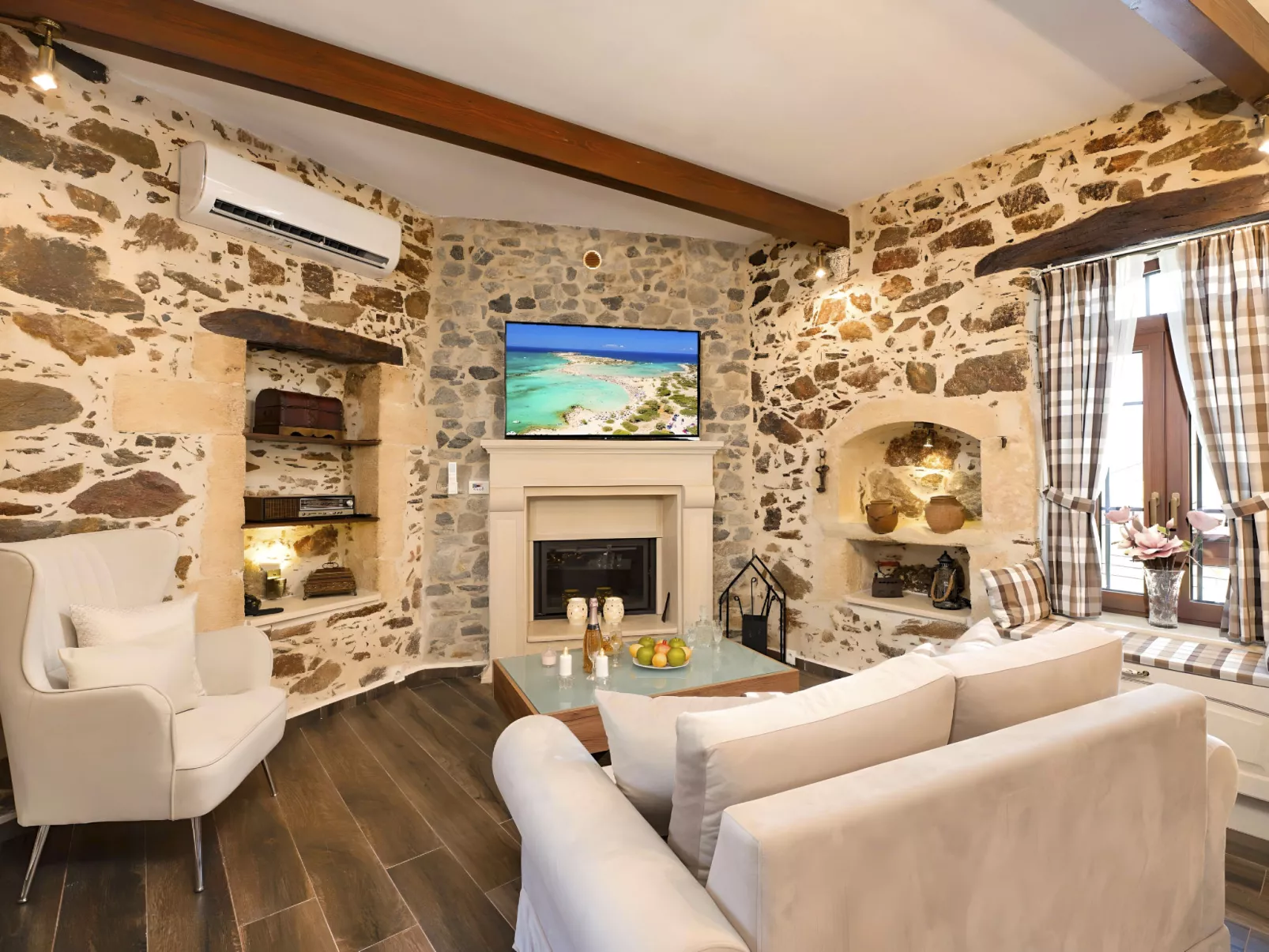 Petralis Luxus Villa Pool Whirlpool-Binnen