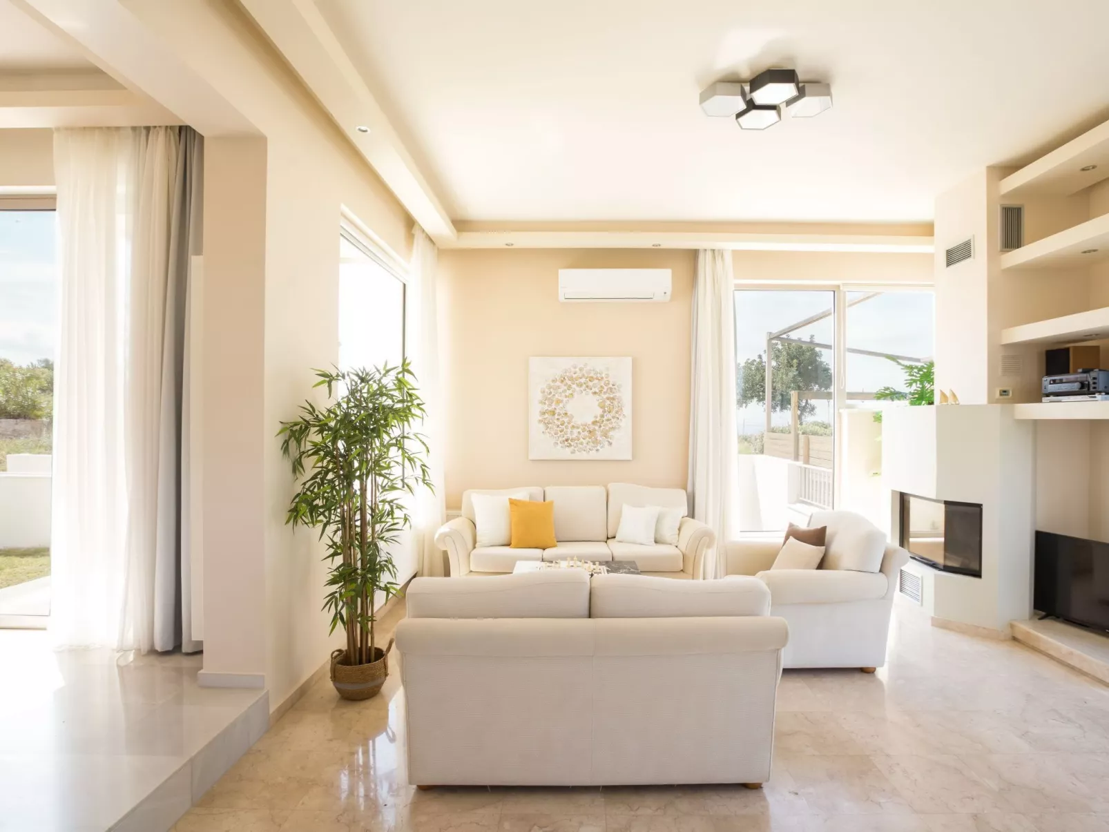 Lux Villa, Beheizter Pool-2km zum Strand,Kinderbereich-Binnen