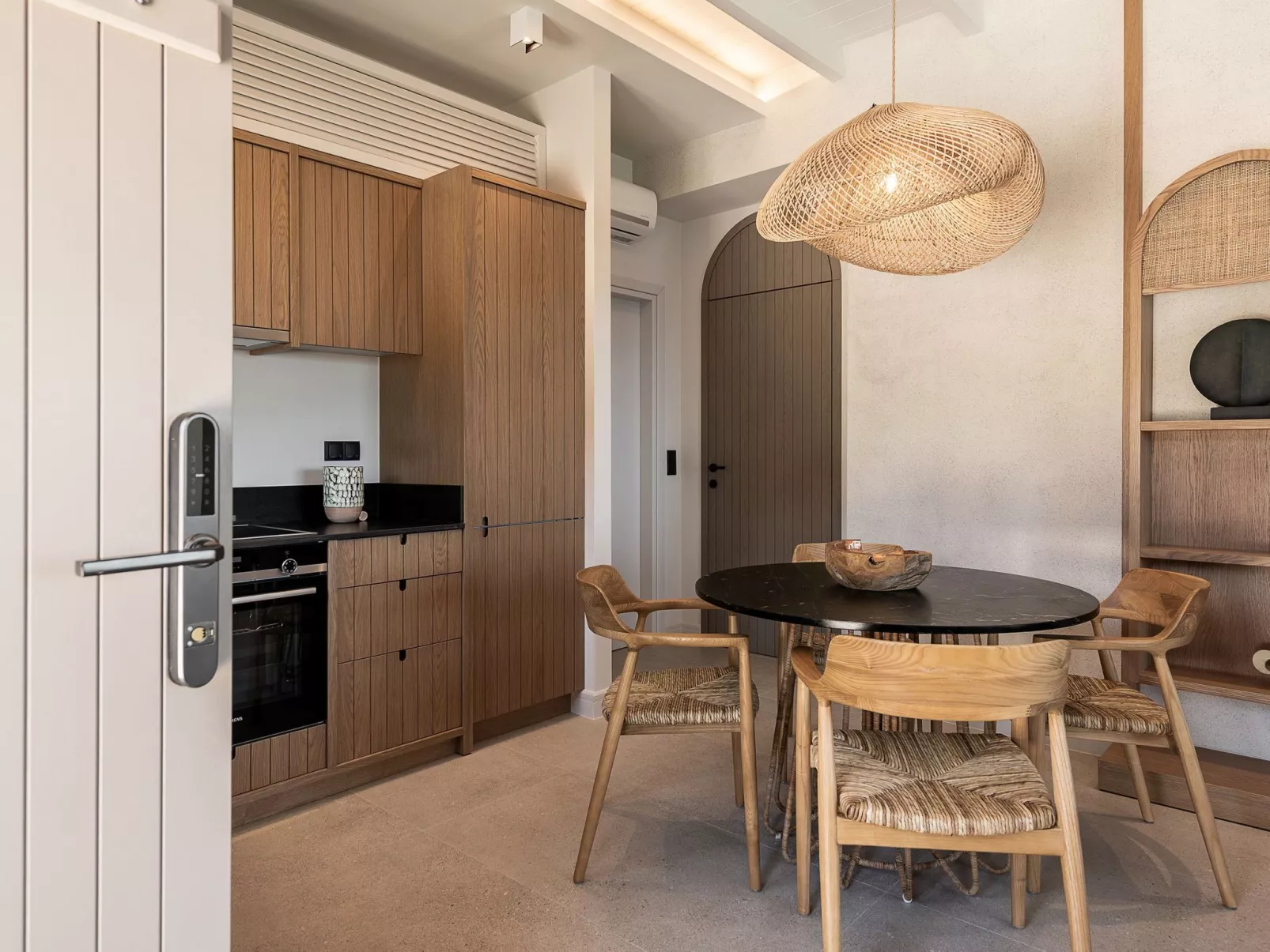 "Kokomo Gaia" mit privatem Parkplatz-Binnen