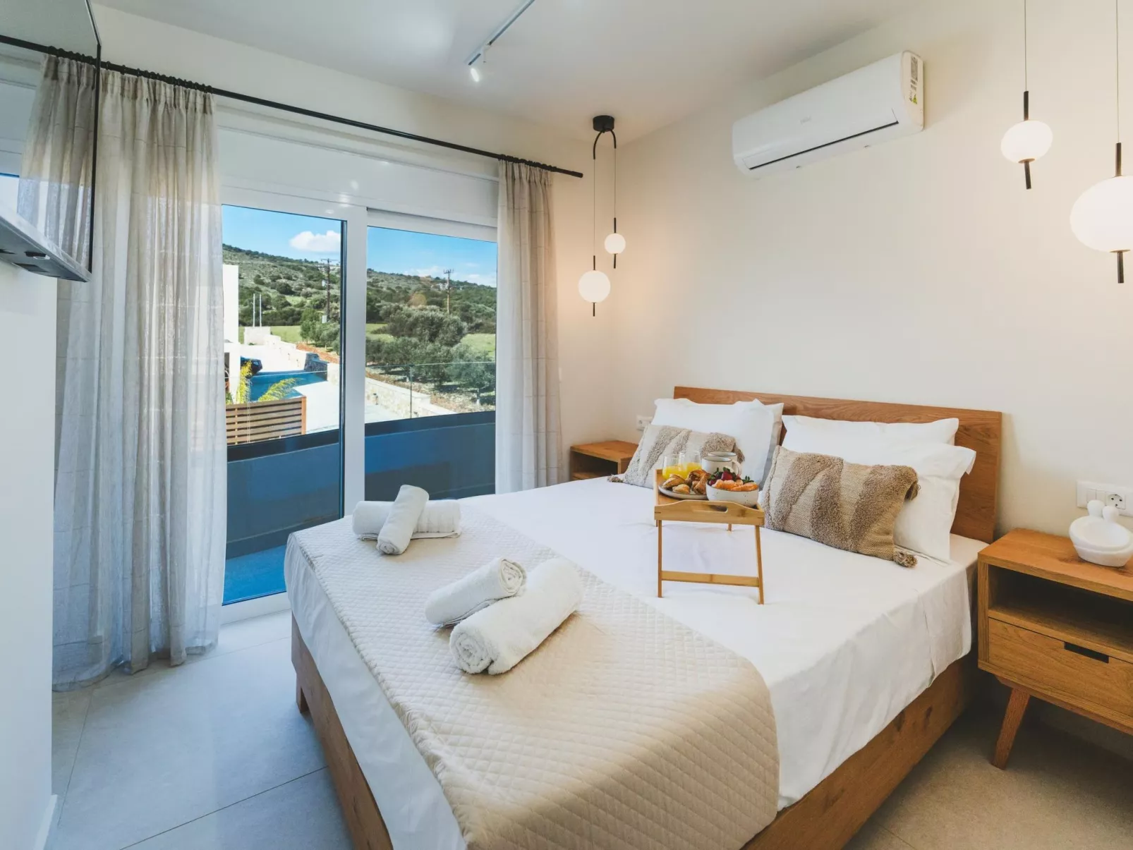 Kleopatras Villa-Binnen