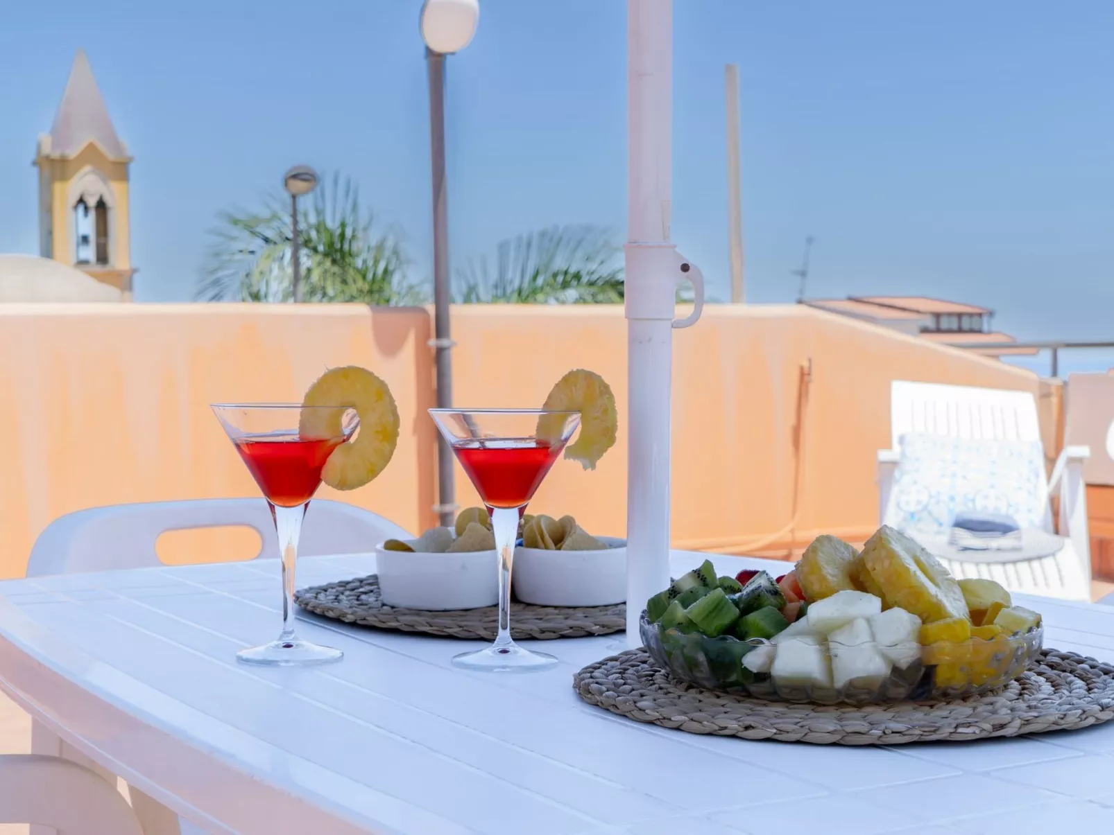 Saras Terrasse-Image-tags.info