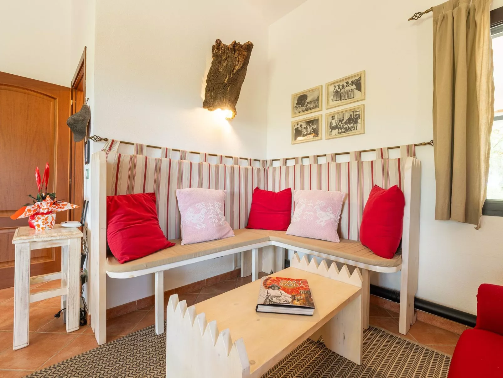 Villa Sae Grecu in Orosei-Image-tags.info