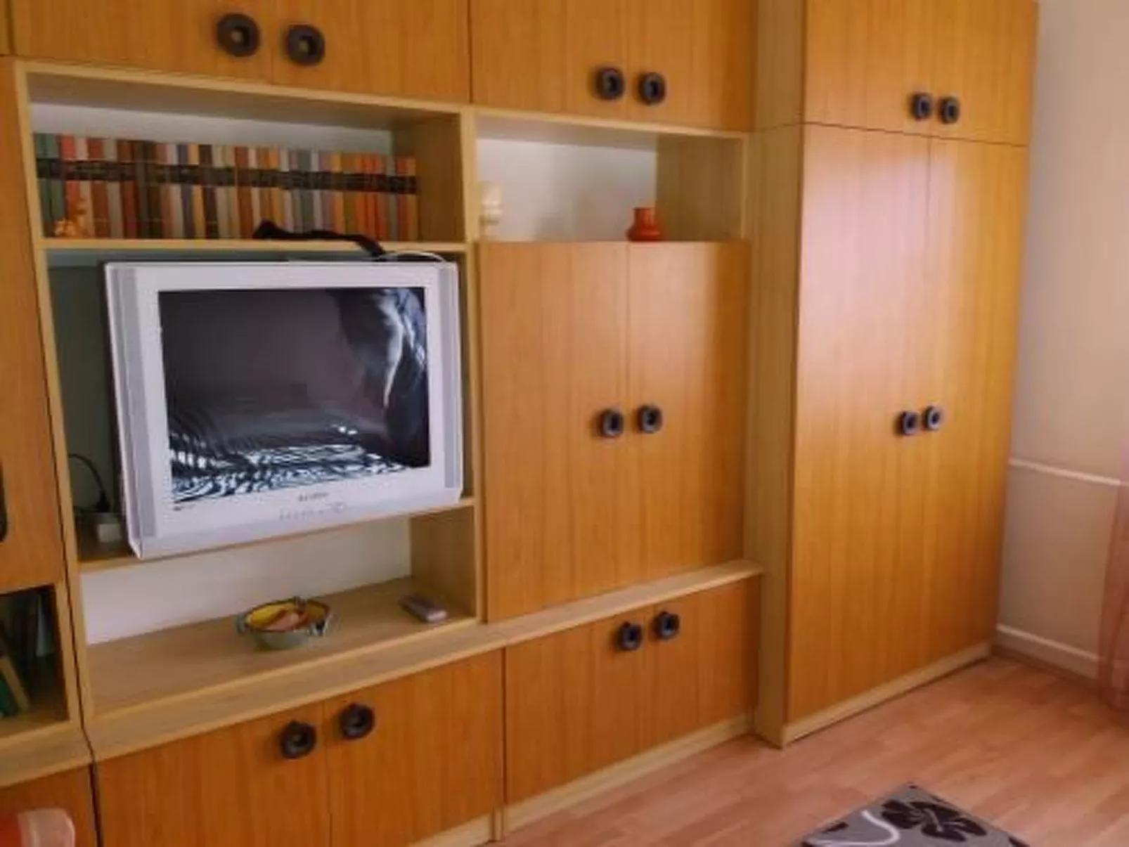 Mit Terrasse, Garten und Grill-Image-tags.info