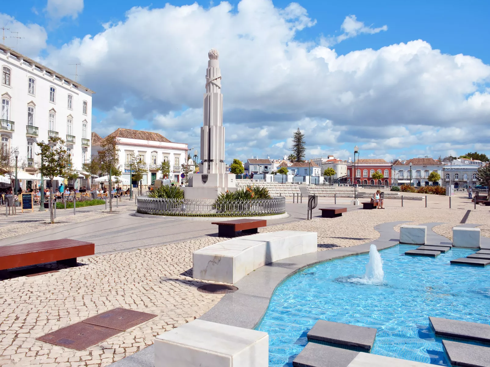 Haus am Flussufer-Omgeving