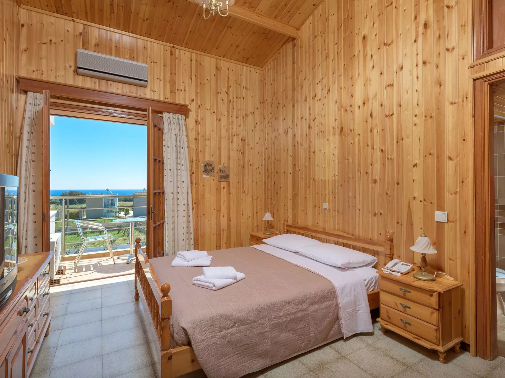 Villa Valasia-Image-tags.info