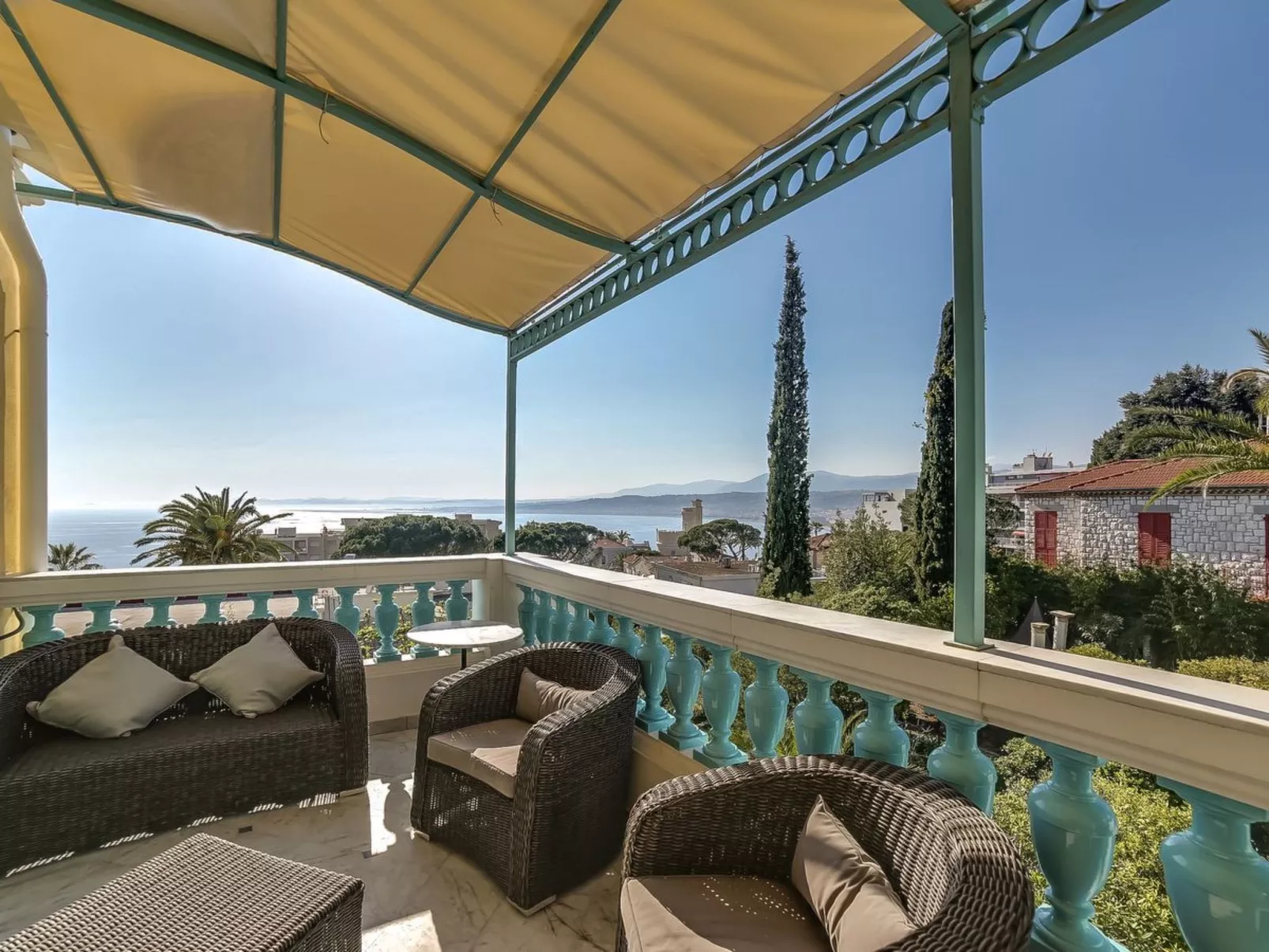 Ferienvilla "Villa Dracoena".-Image-tags.info