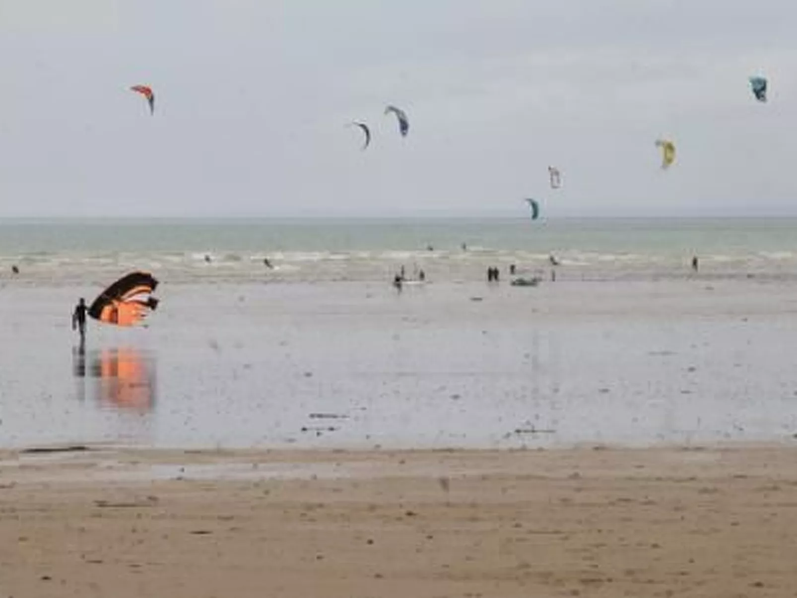 "8883" in Strandnähe-Buiten