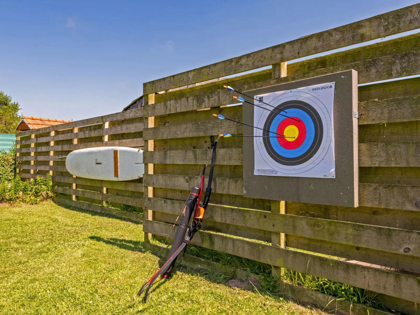 Landgut "Villa Léànie" mit Innenpool-Buiten
