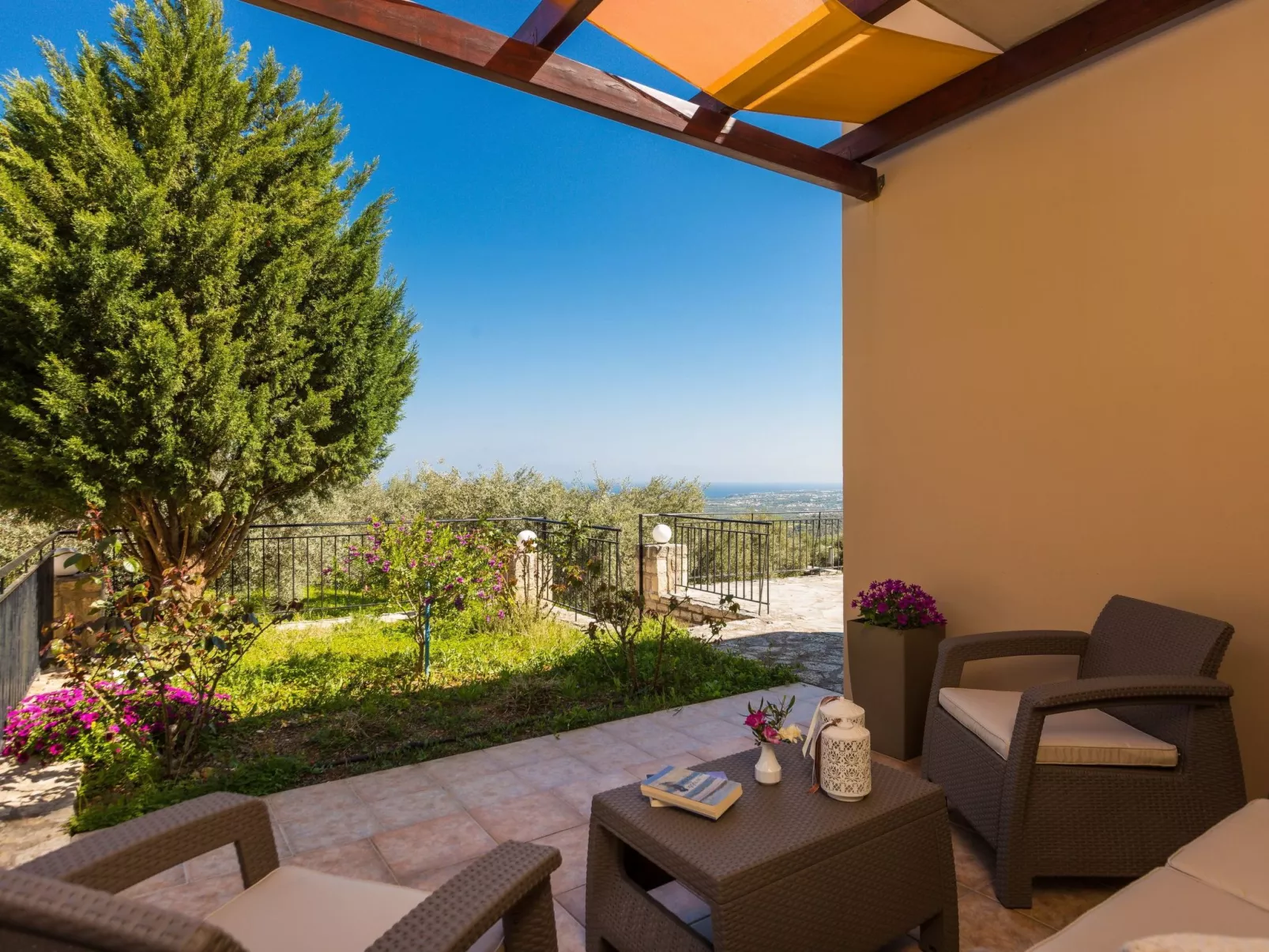 Familienfreundliche Villa mit privatem Pool und BBQ-Binnen