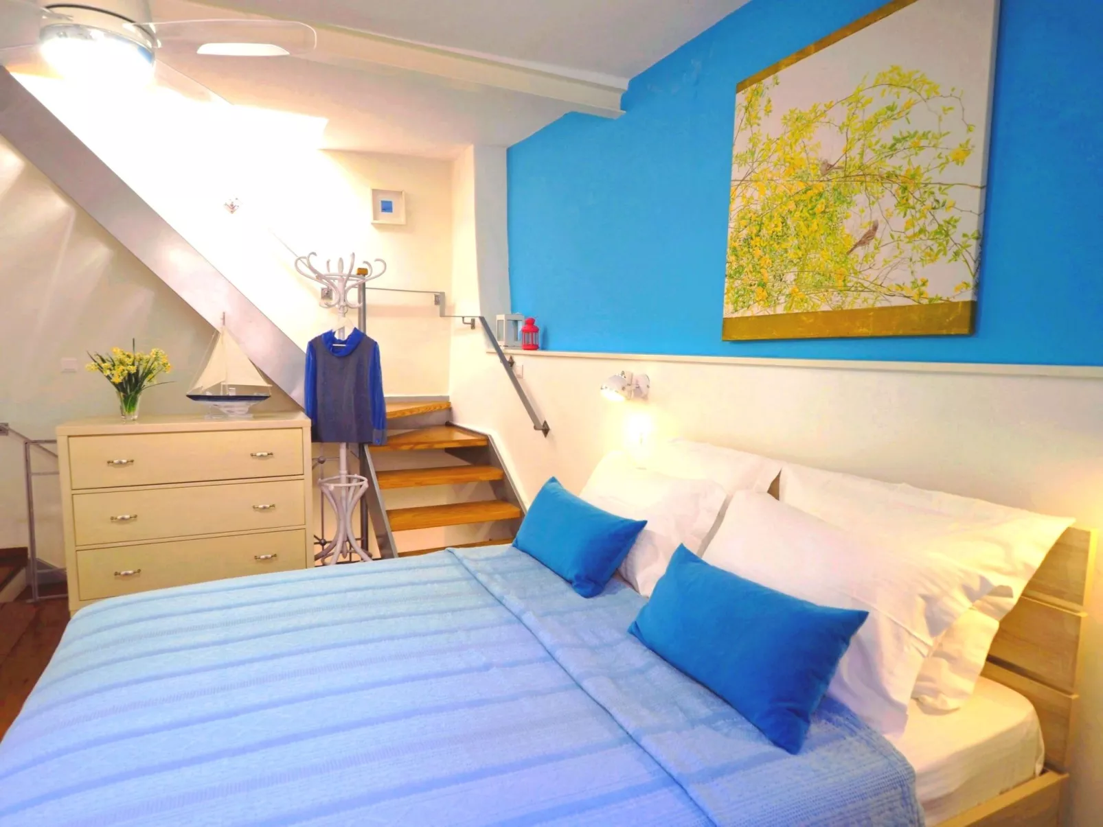 Venetian house-Binnen