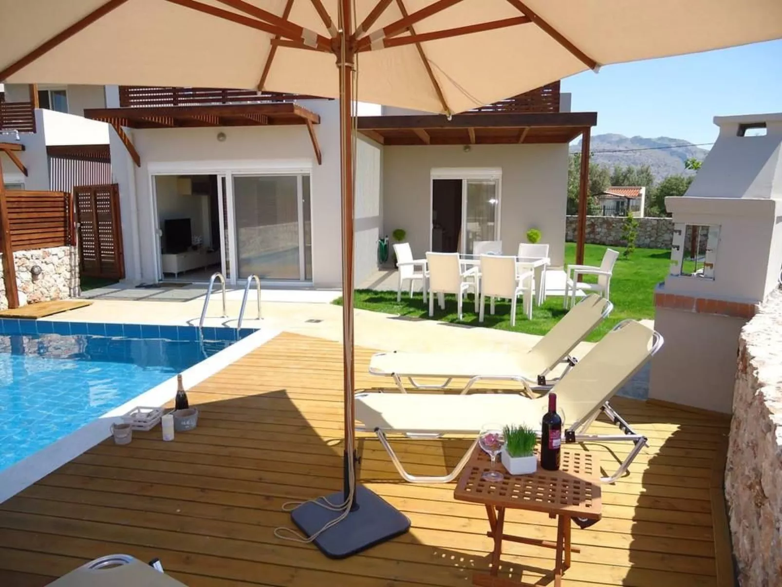 Mit Privatpool für 4 Personen  + 2 Kinder ca. 92 m&sup2; in Masari, Ägäis (Rhod