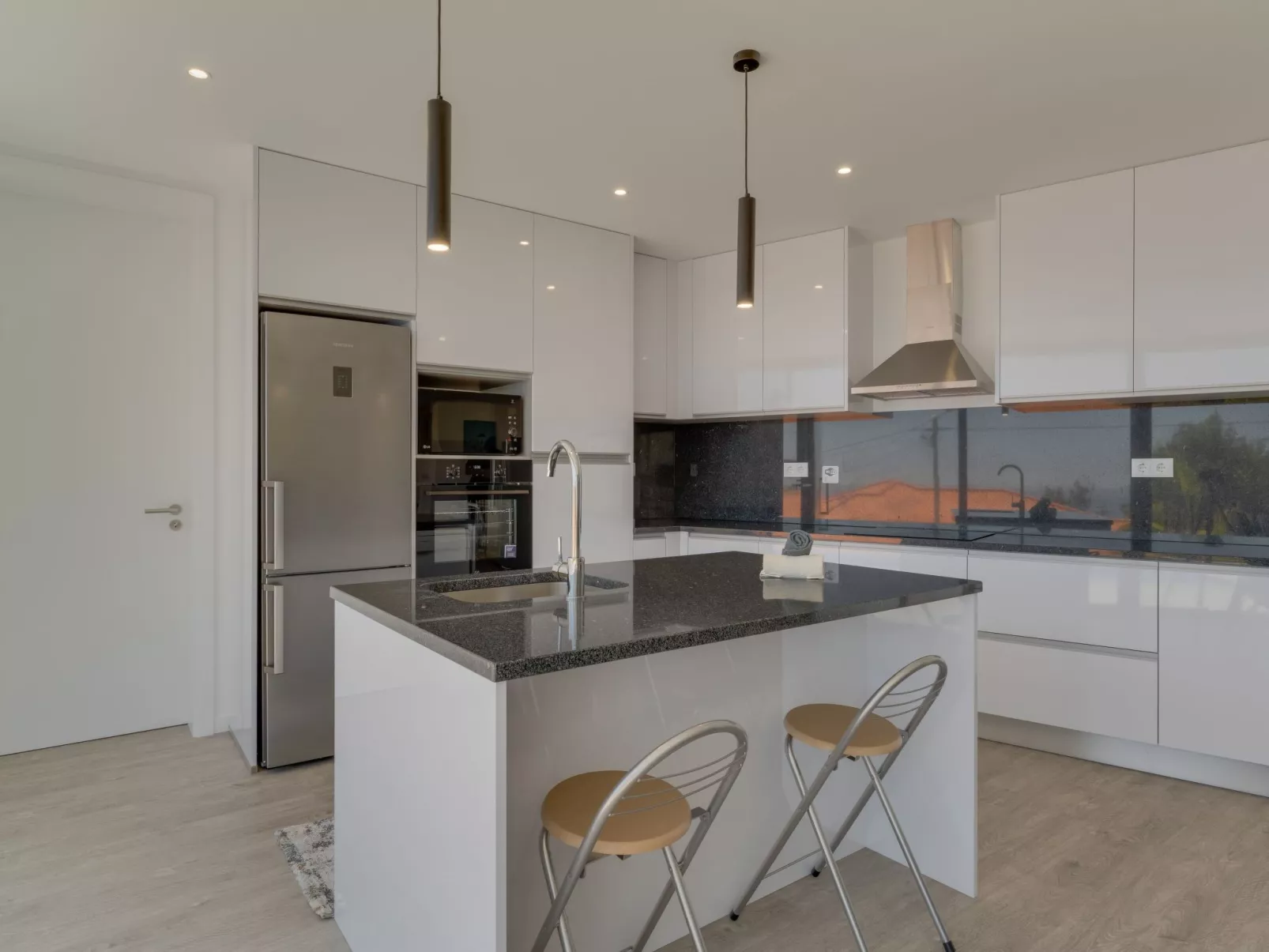 Bucht Calheta Villa-Binnen