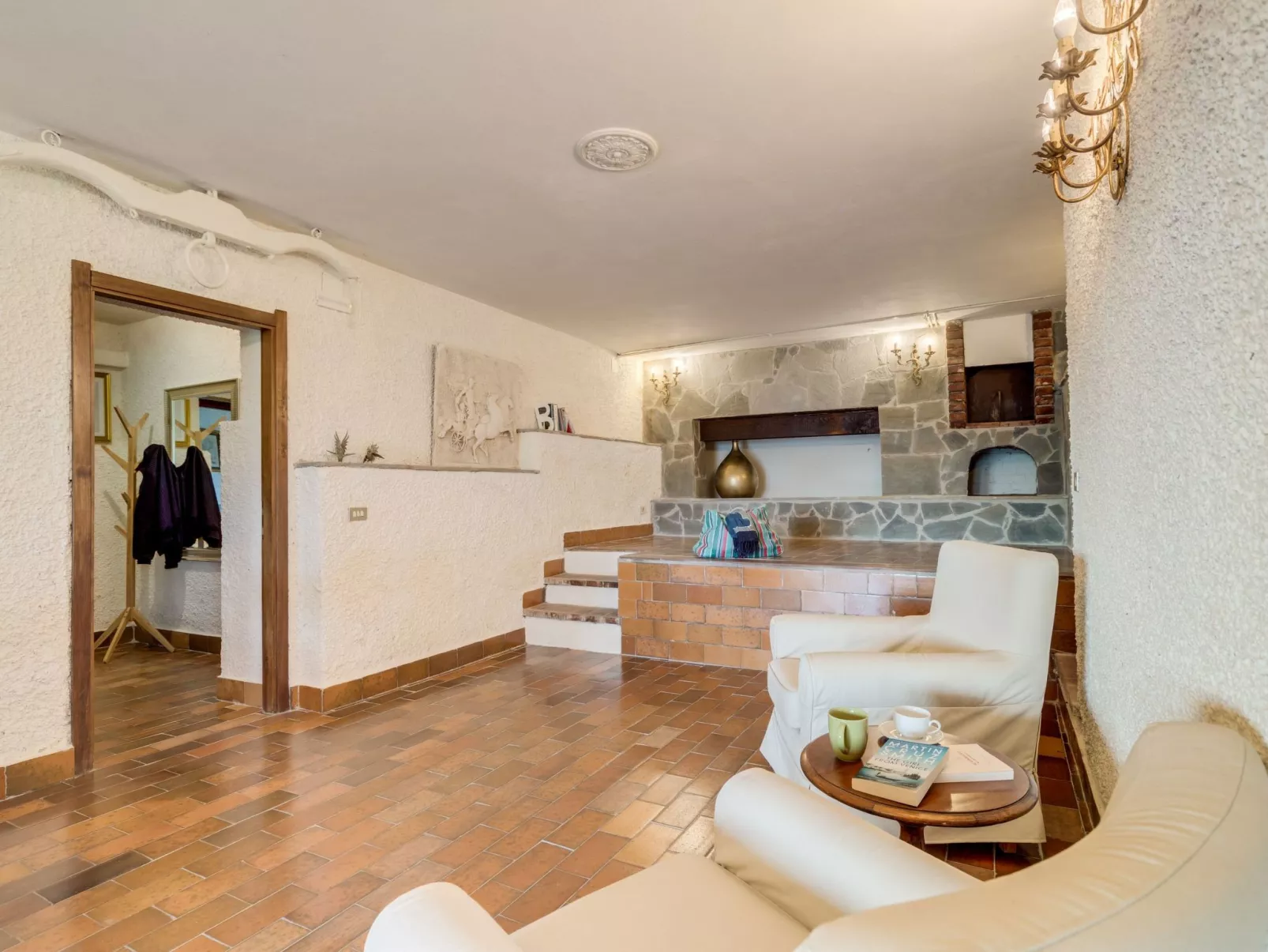 Wohnung Macine mit Terrasse und Grill - Binnen