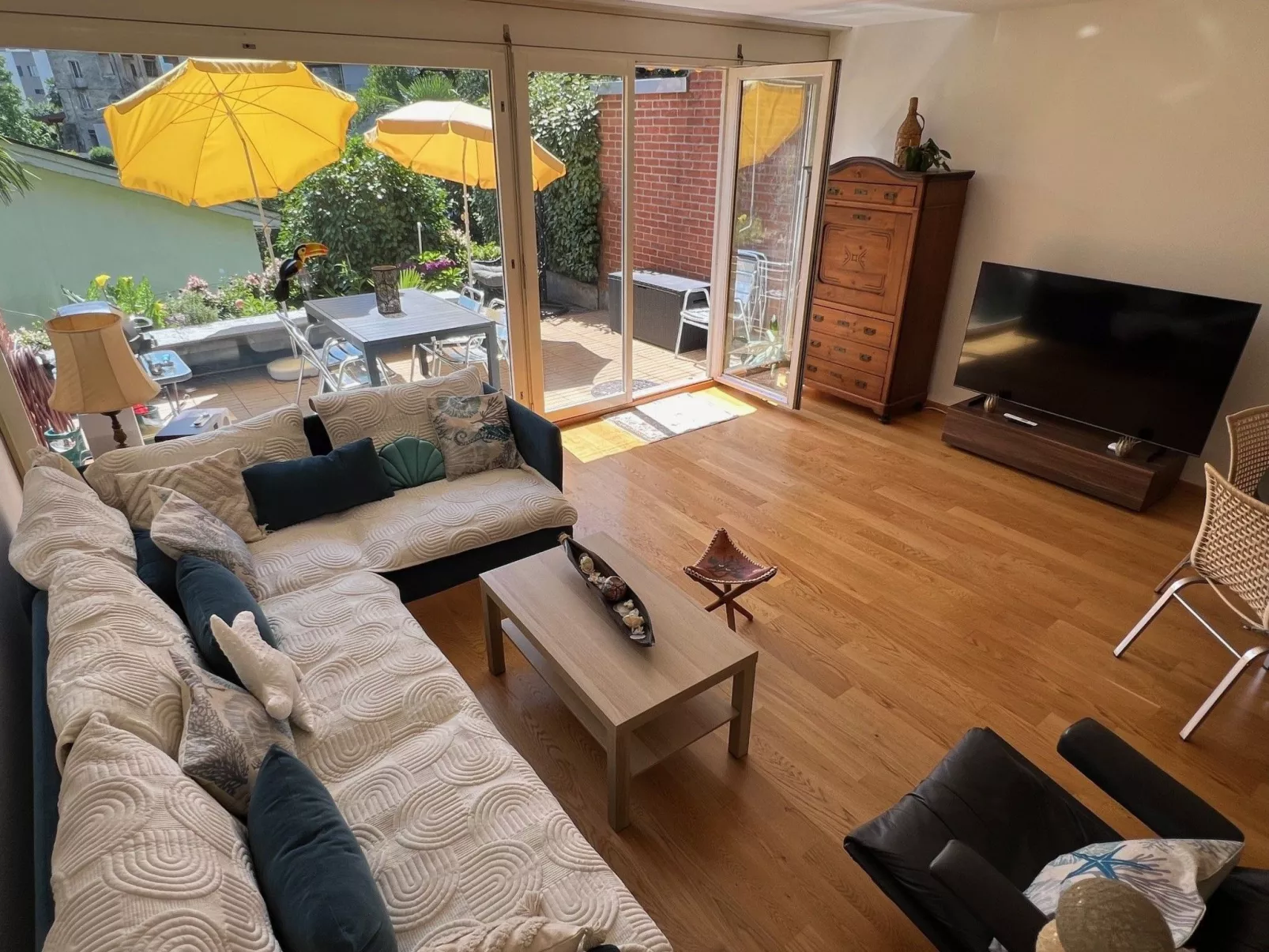 Navengana 5 mit Pool-Binnen