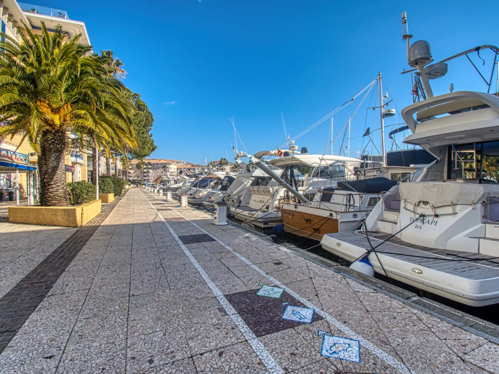 Erdgeschoss der Villa du Pébrier Côte d'Azur Saint Aygulf-Omgeving