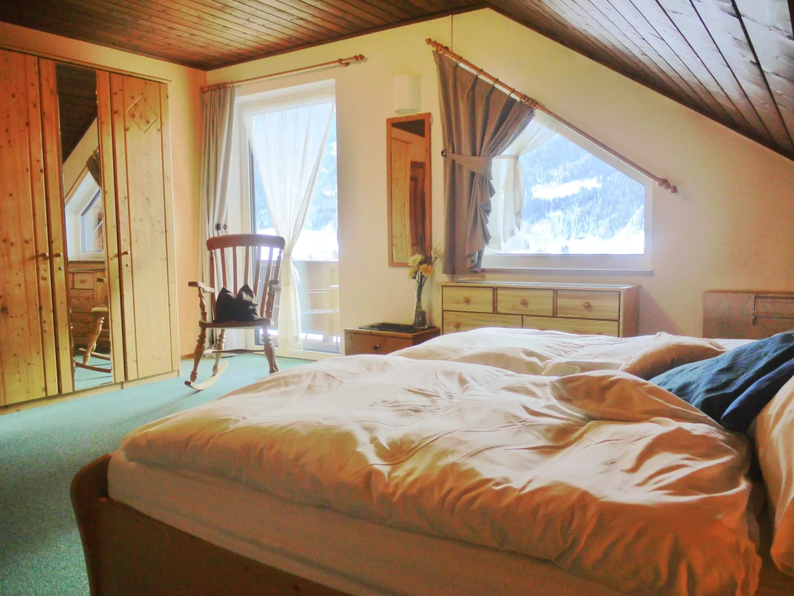 Geräumiges Apartment mit Panoramabergblick-Image-tags.info