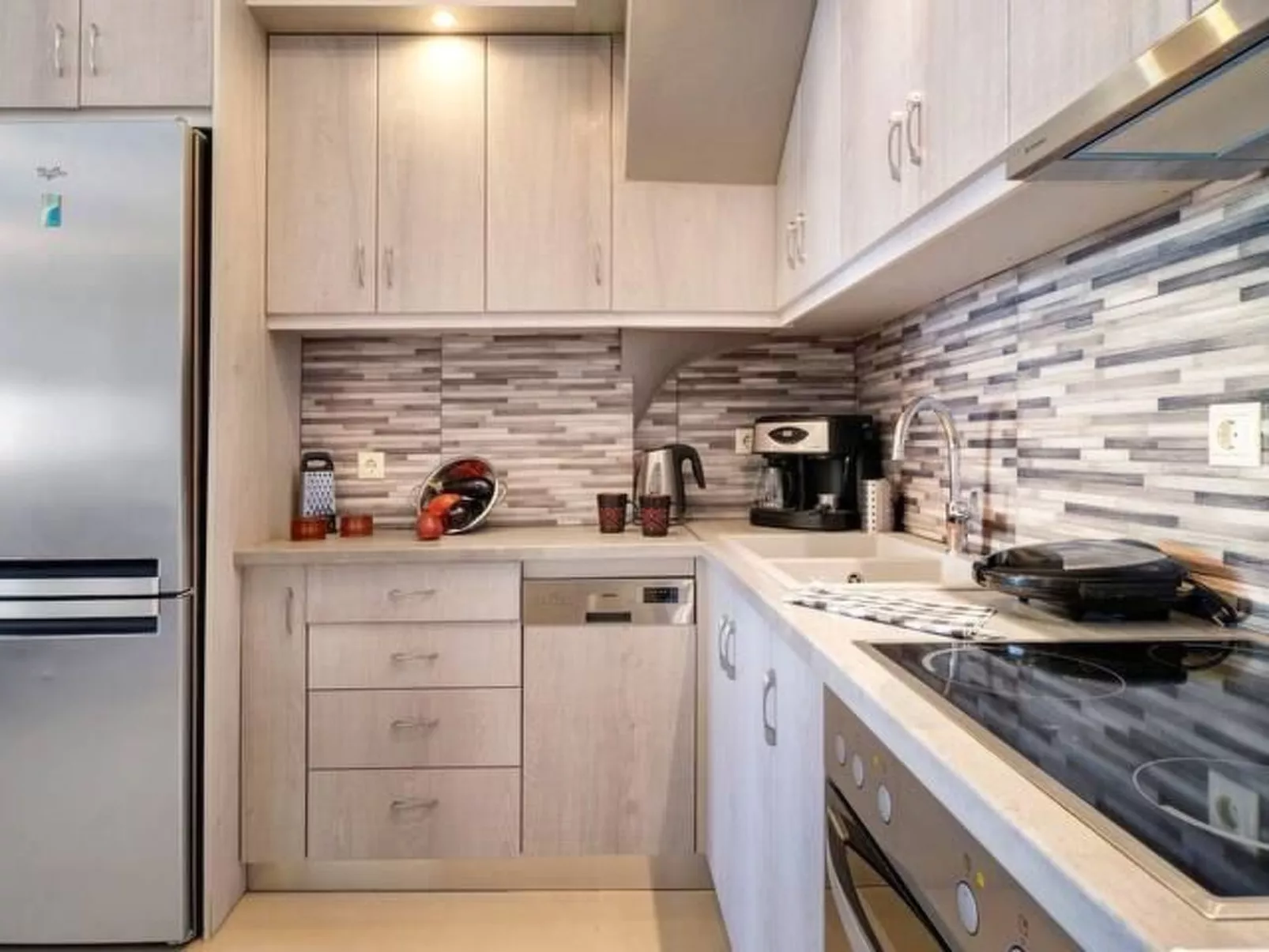 Luxuriöse Steinvilla Emily nahe dem Strand von Mylos-Binnen