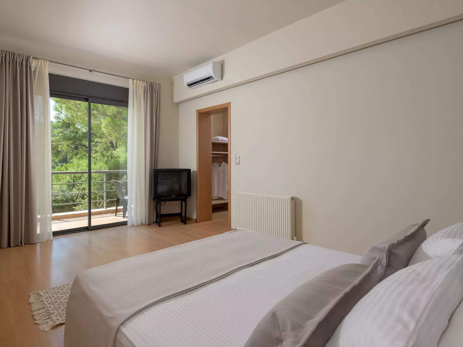 Ixian Hilltop Villa-Binnen