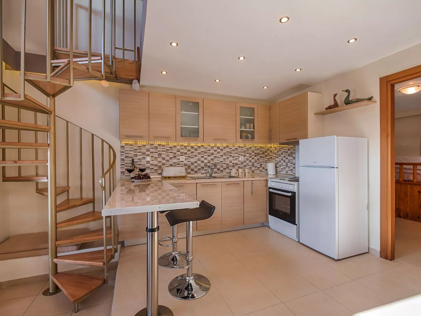 Villa Fay mit privatem Parkplatz in Lardos-Binnen