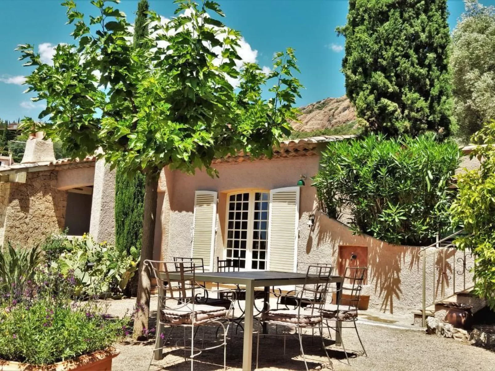 Villa Aurélie mit Meersicht-Buiten