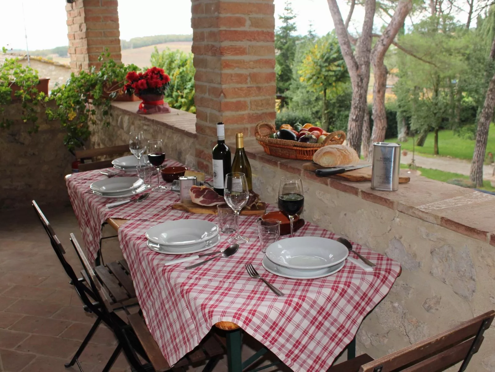 Santinovo archi Wohnung mit Schwimmbad-Buiten