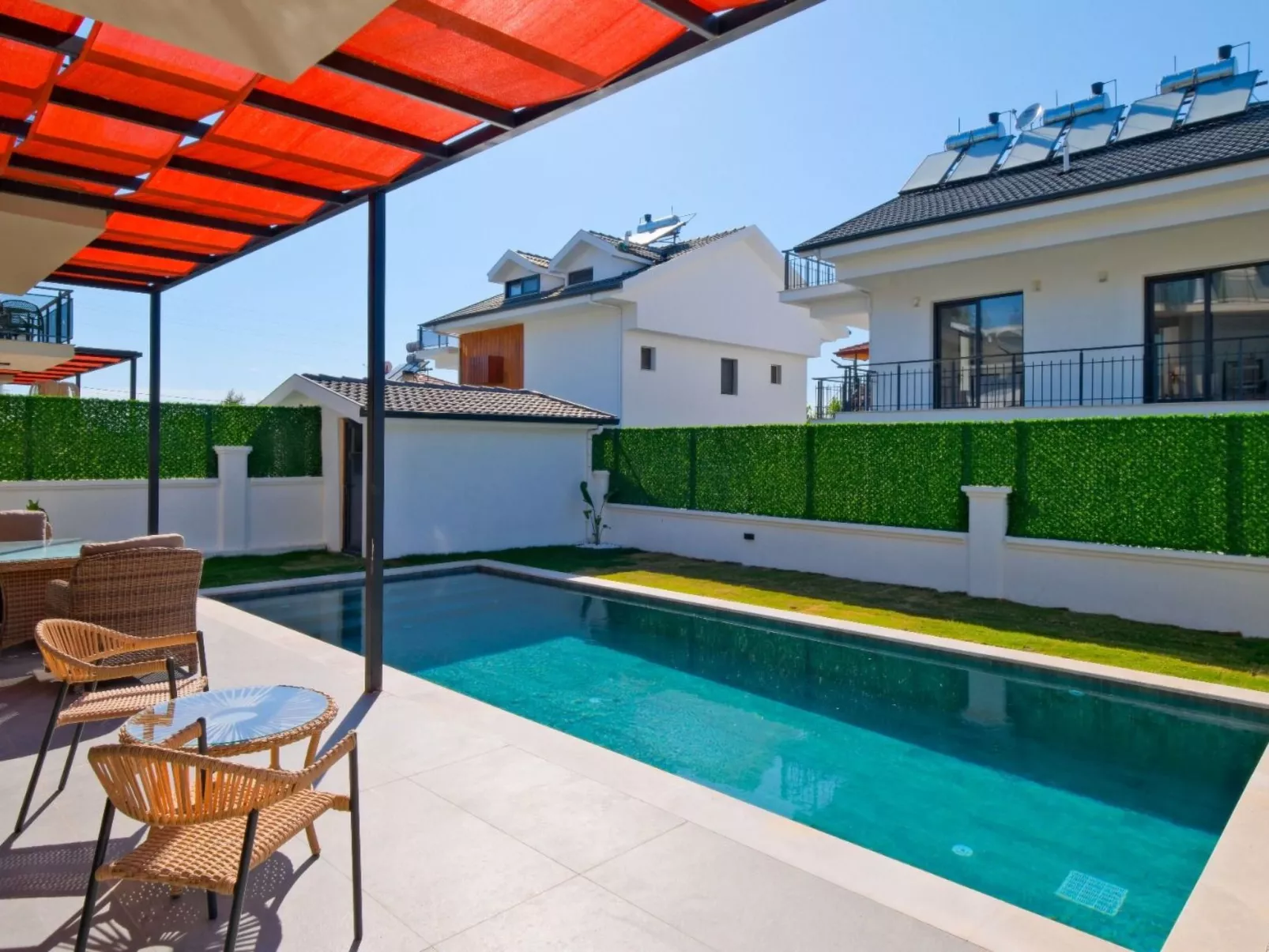 Große Villa in Fethiye Ausserhalb im grünen - Buiten