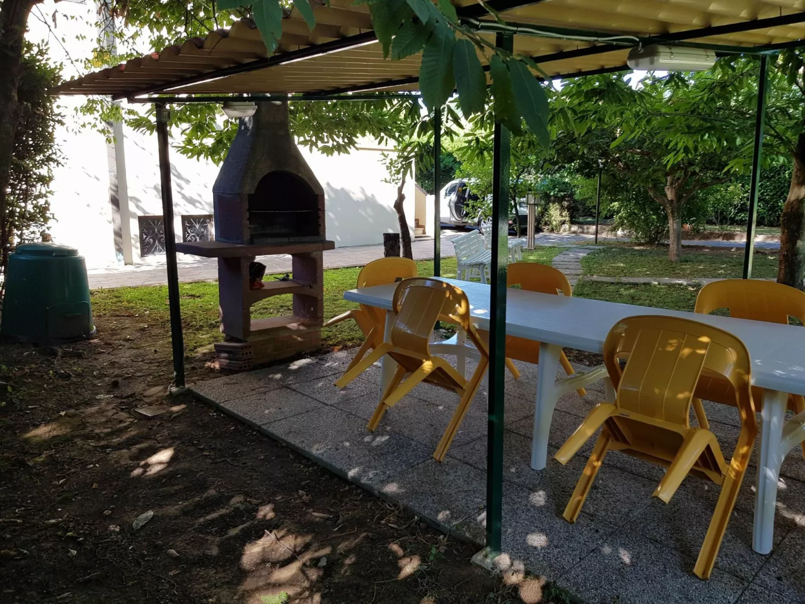 Ferienvilla 'Elisa' mit privatem Pool-Buiten