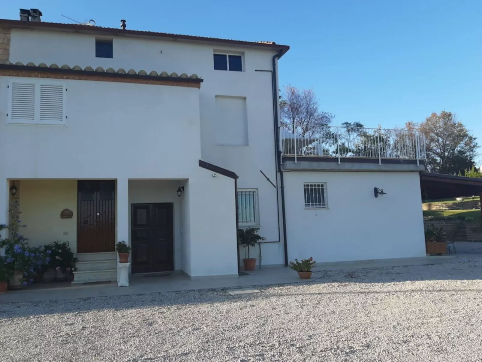Villa mit atemberaubender Aussicht und privatem Pool
