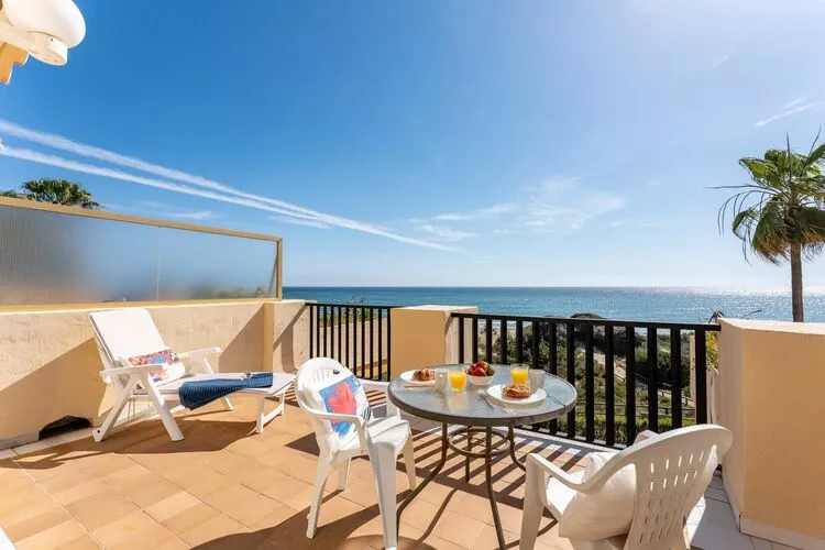 CT 239 - Romana Playa - First Beachline-Terrasbalkon