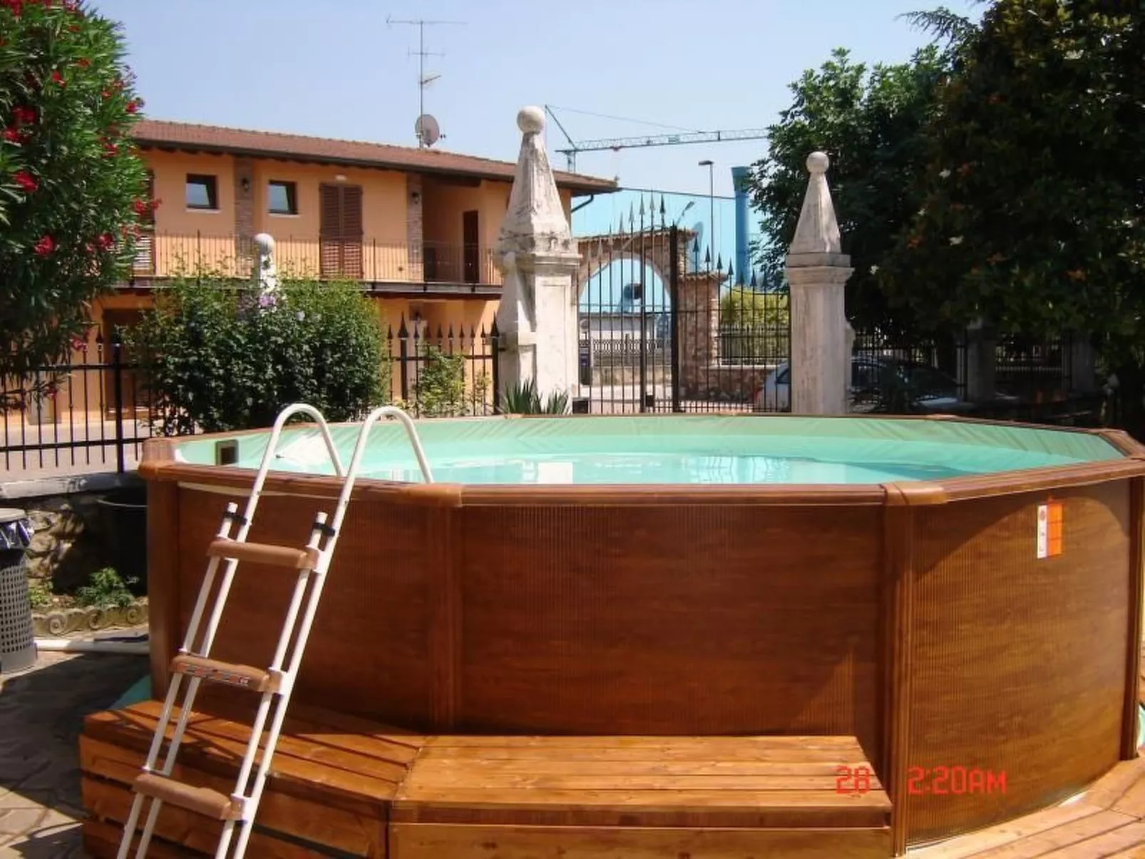 Mit großer Terrasse-Buiten