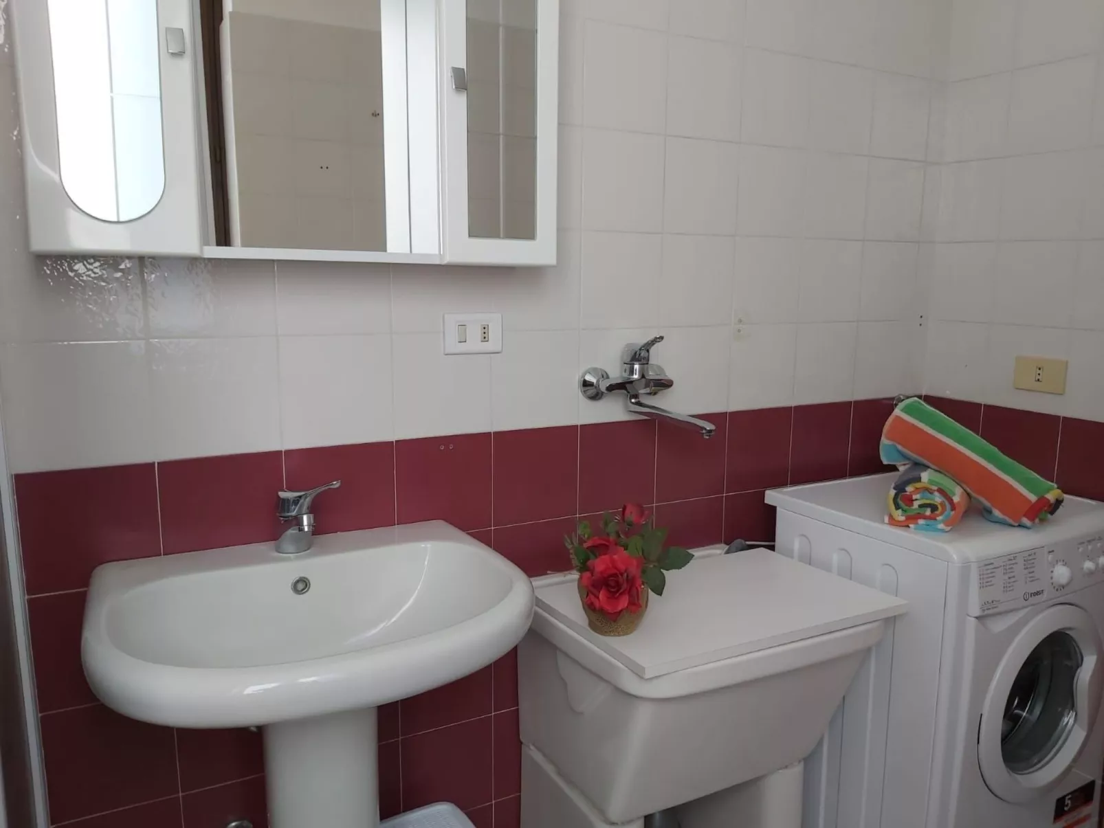 Villa Biancospino See Monate-Image-tags.info