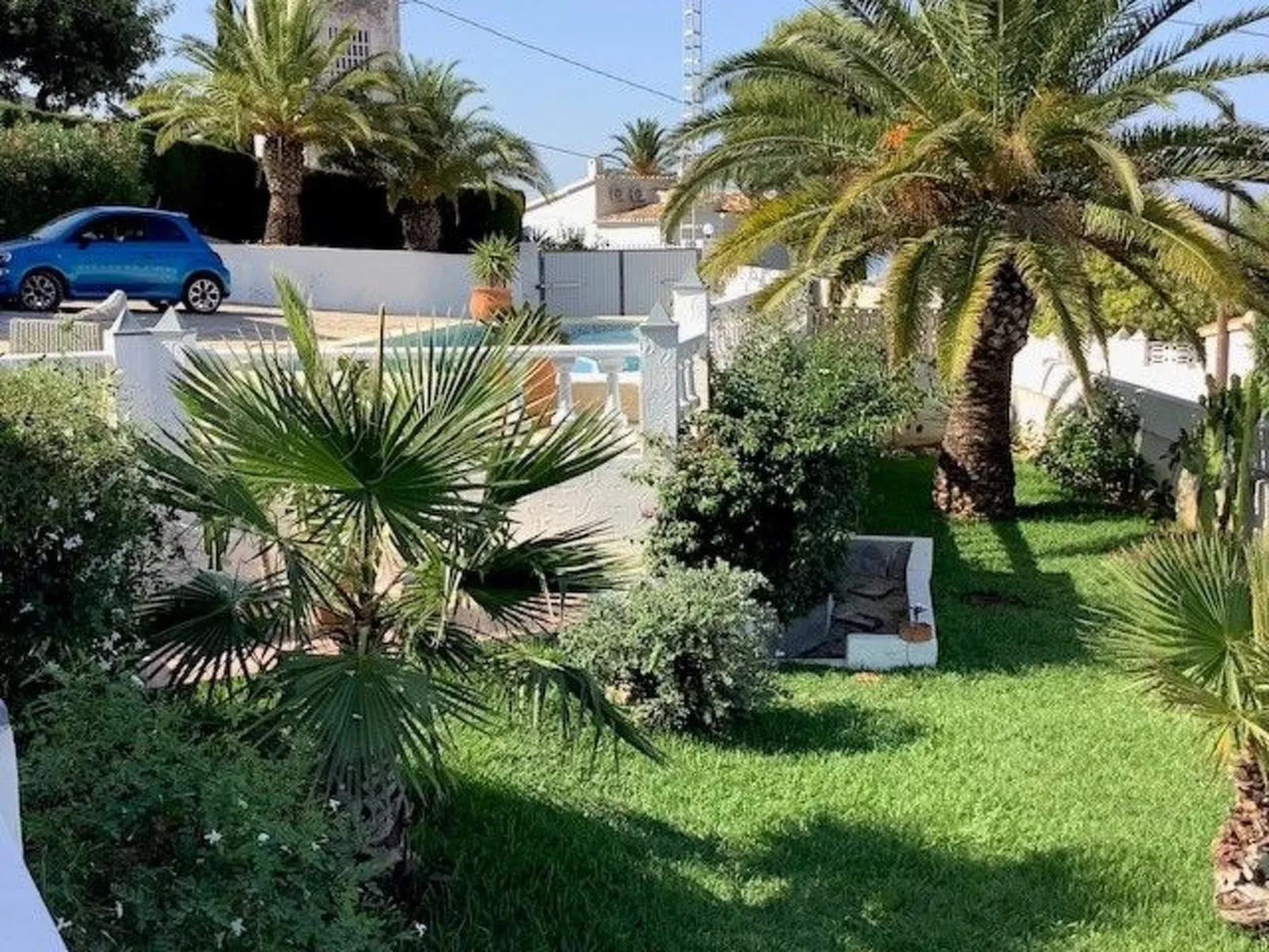 Villa "Michel" mit Blick auf das Wasser-Image-tags.info