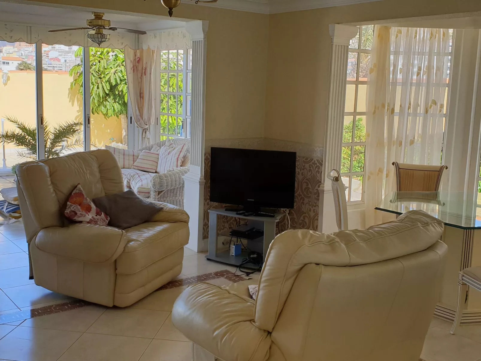 Bungalow direkt am Meer-Binnen