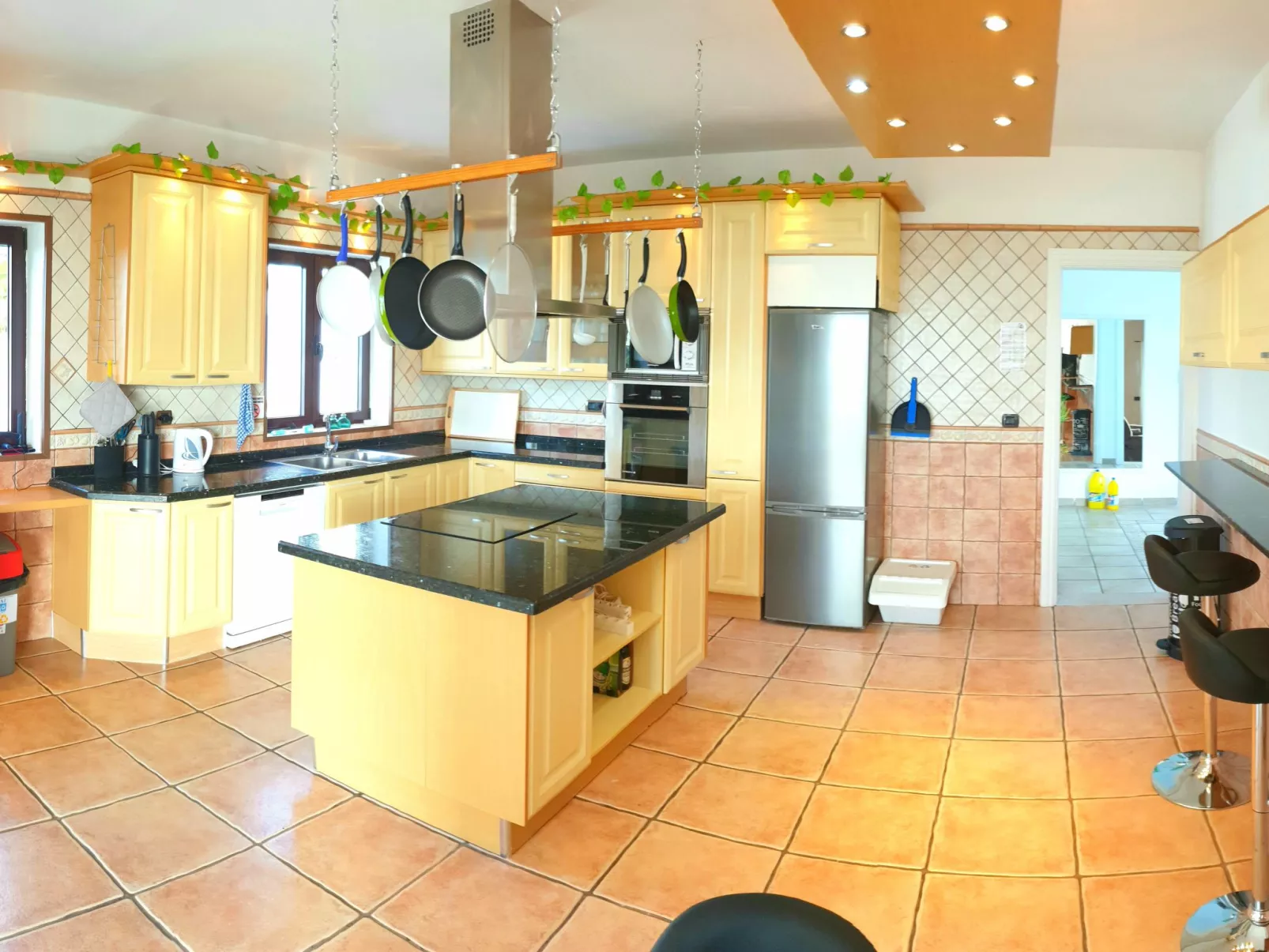 Meerblick Villa Tias-Binnen